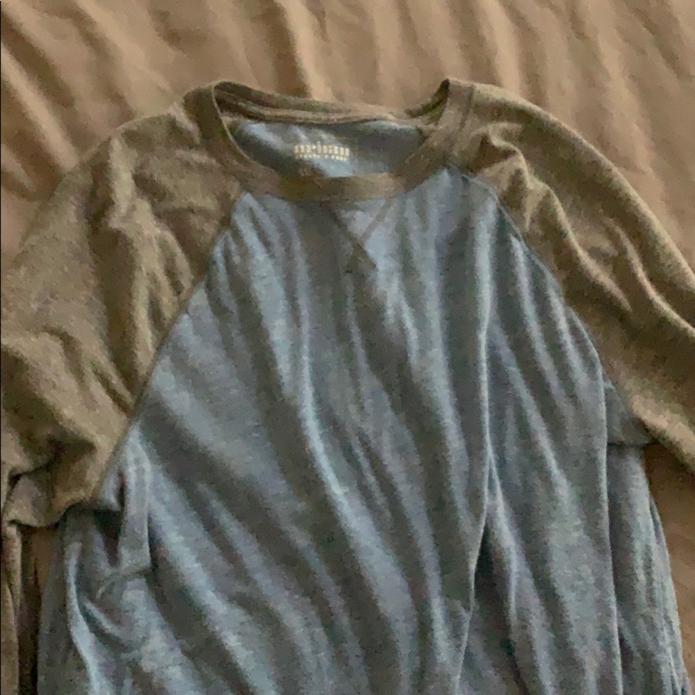 Blue and gray long sleeve t shirt